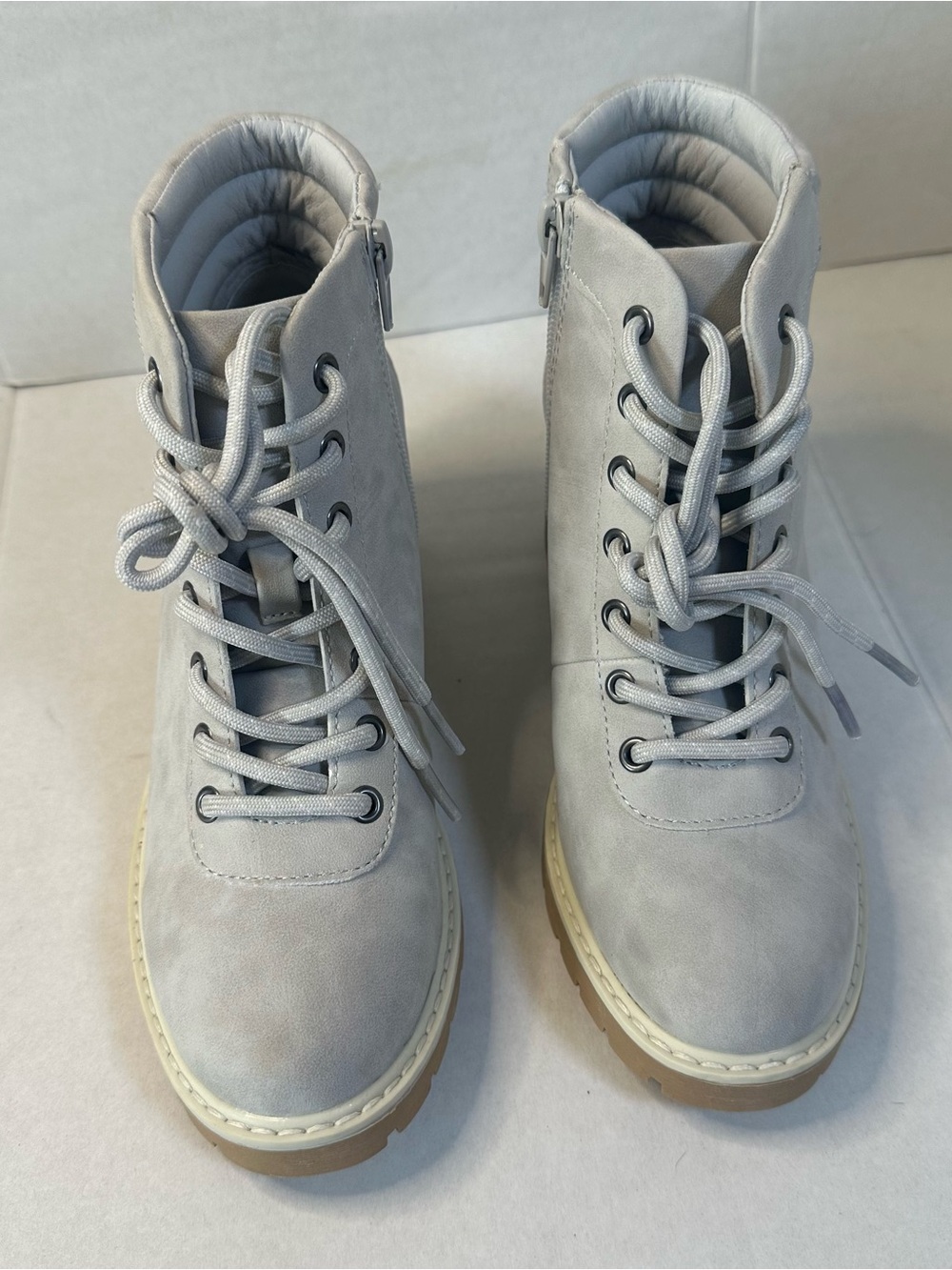 Maurices Boots Womens 6M Morgan Lace Up Zip Heels Hiker Ankle Bootie Grey - Picture 5 of 9